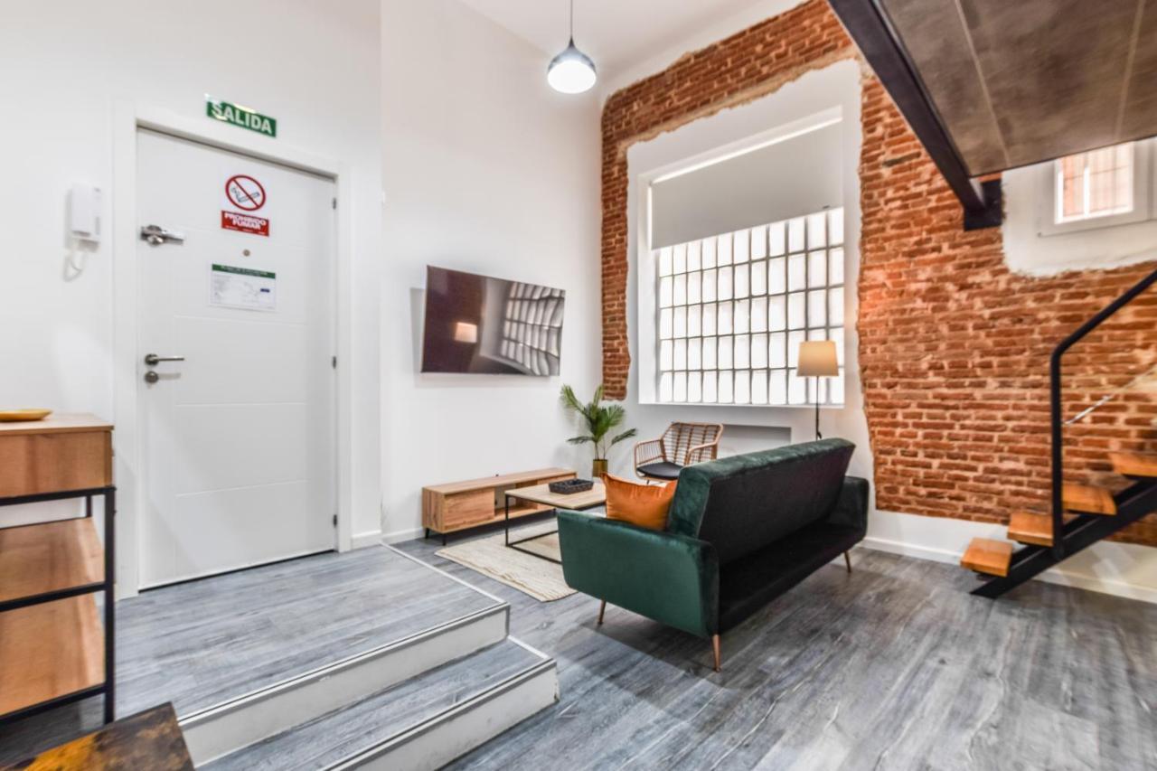 Apartamentos Reformados Bernabeu Madrid Bagian luar foto